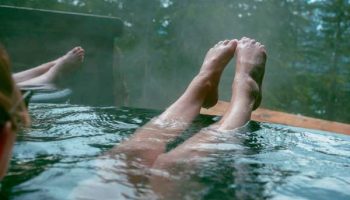 hot-tub hot-tub